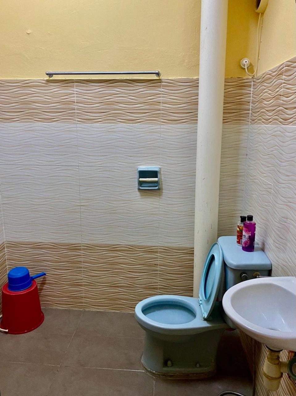 Purnama Homestay At Oceanview Resort بورت ديكسون المظهر الخارجي الصورة